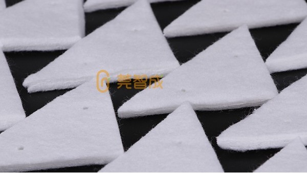 玻璃器皿的清洁方法-使用玻璃擦清洁棉